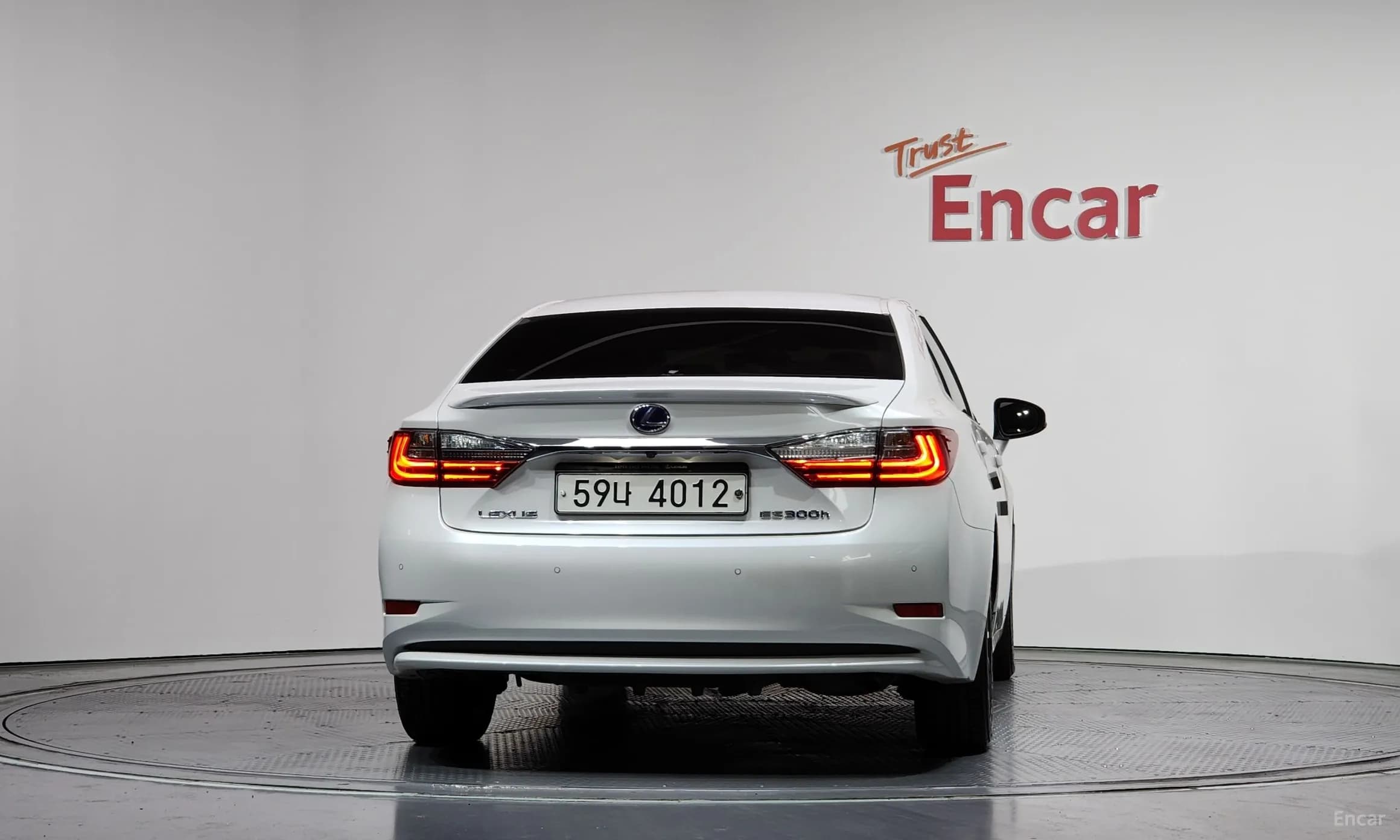 ES300h 7th Generation