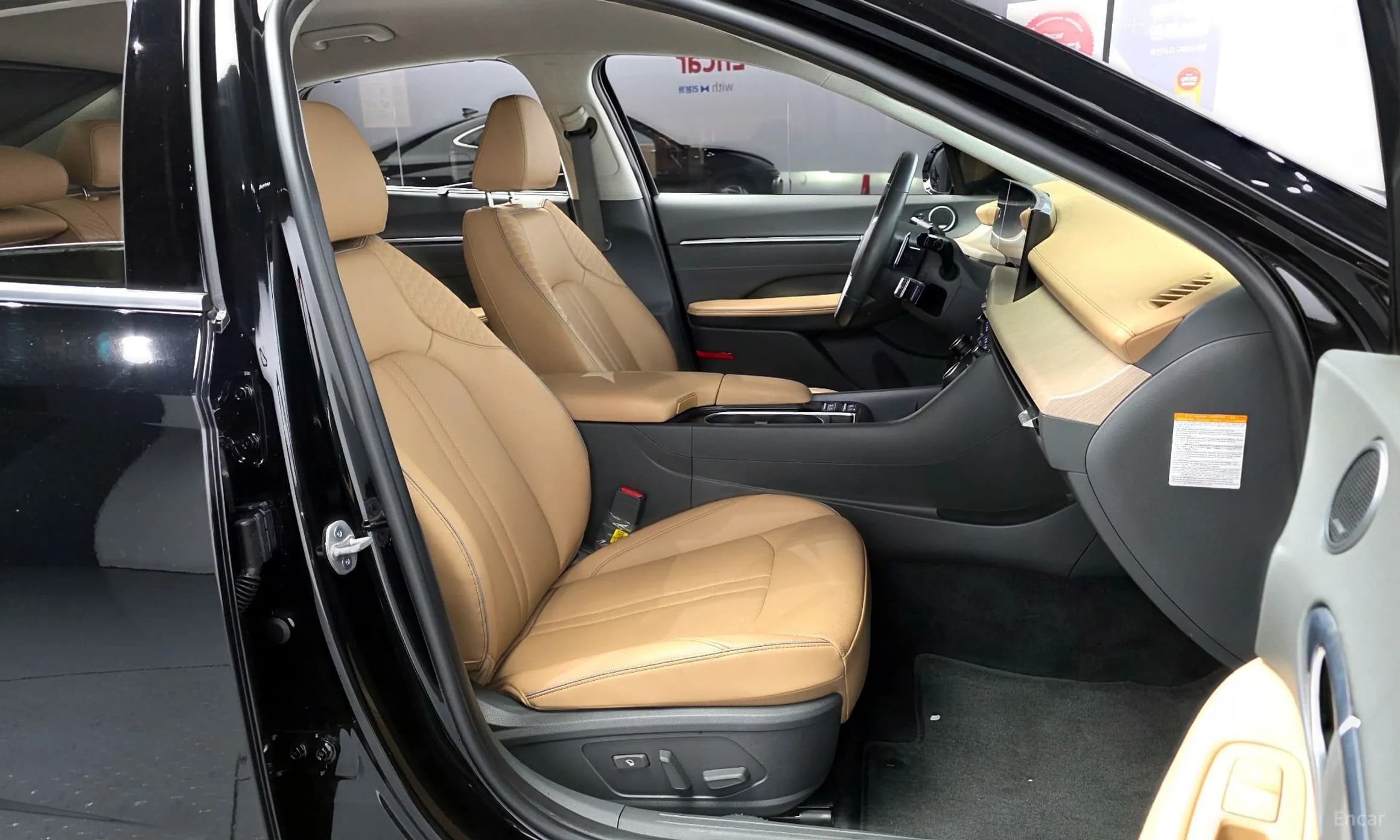 Sonata The Edge Hybrid (DN8)