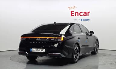 Sonata The Edge Hybrid (DN8)