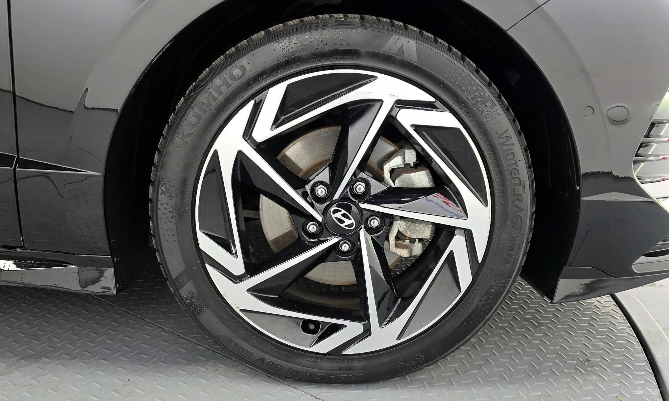 Sonata The Edge Hybrid (DN8)