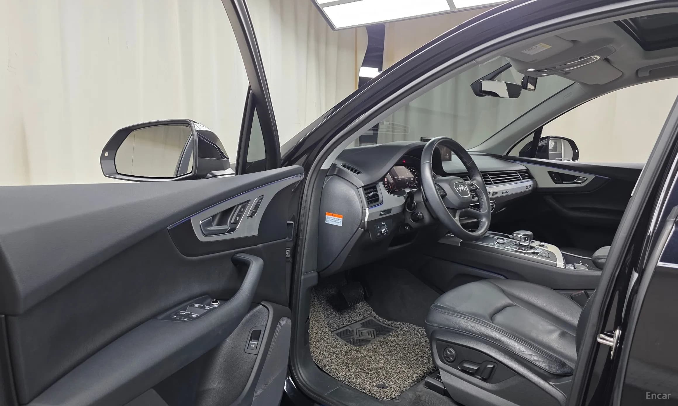 Q7 (4M)