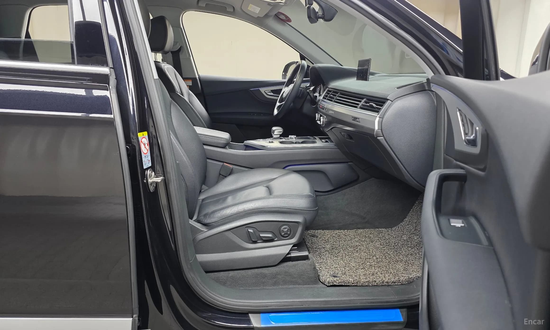 Q7 (4M)