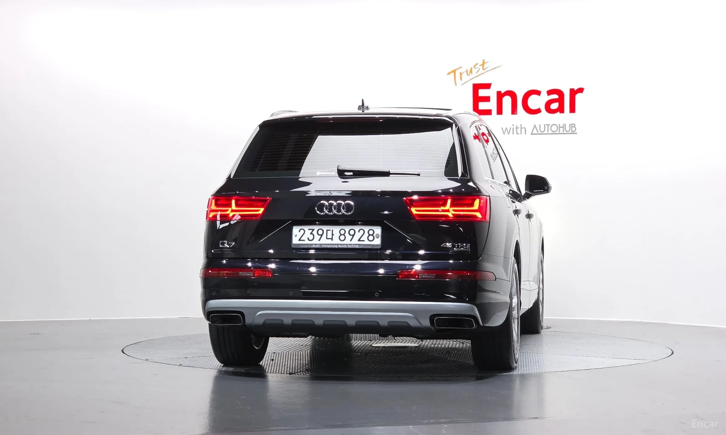 Q7 (4M)