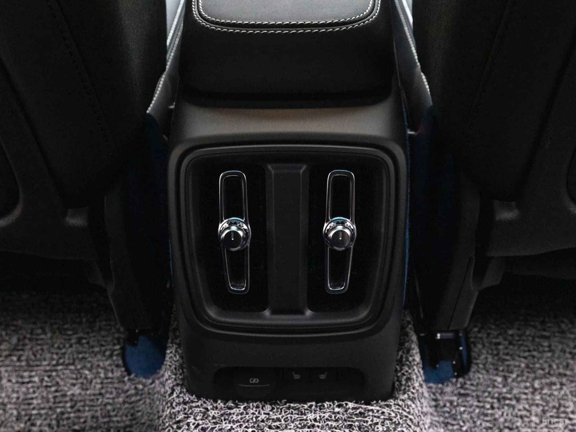 XC40 Recharge