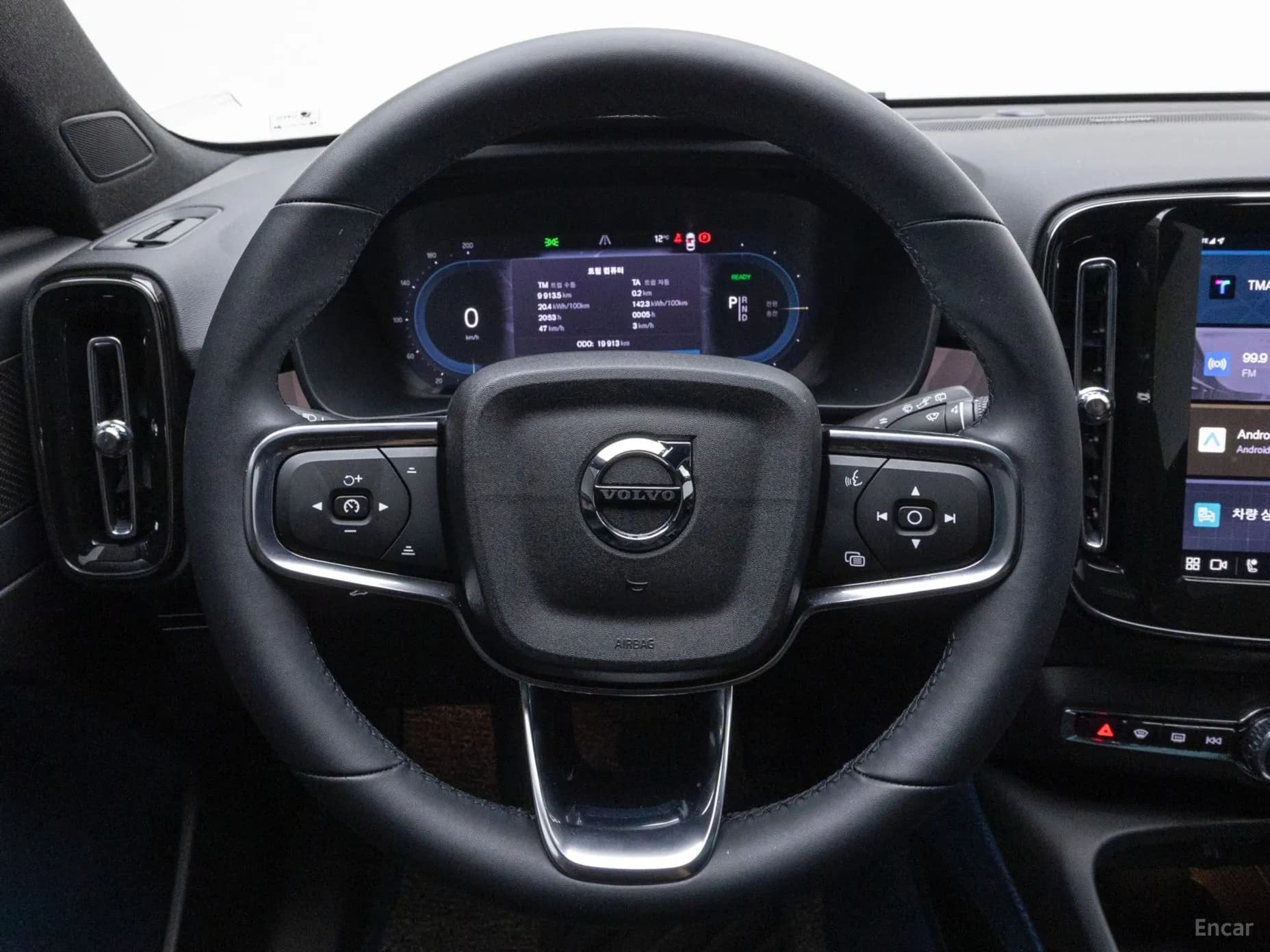 XC40 Recharge