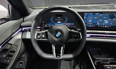 5 Series (G60)