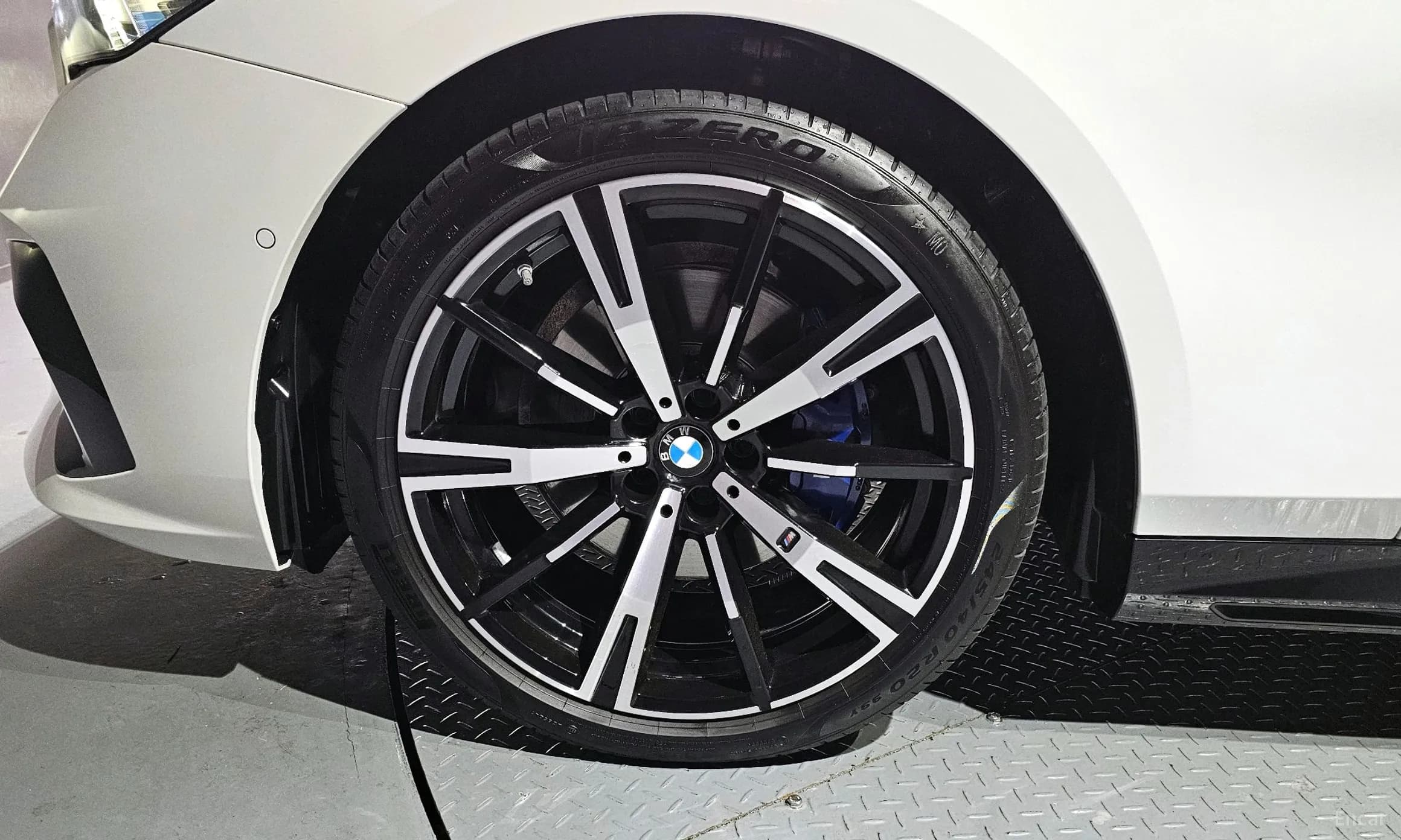 5 Series (G60)