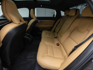 S90