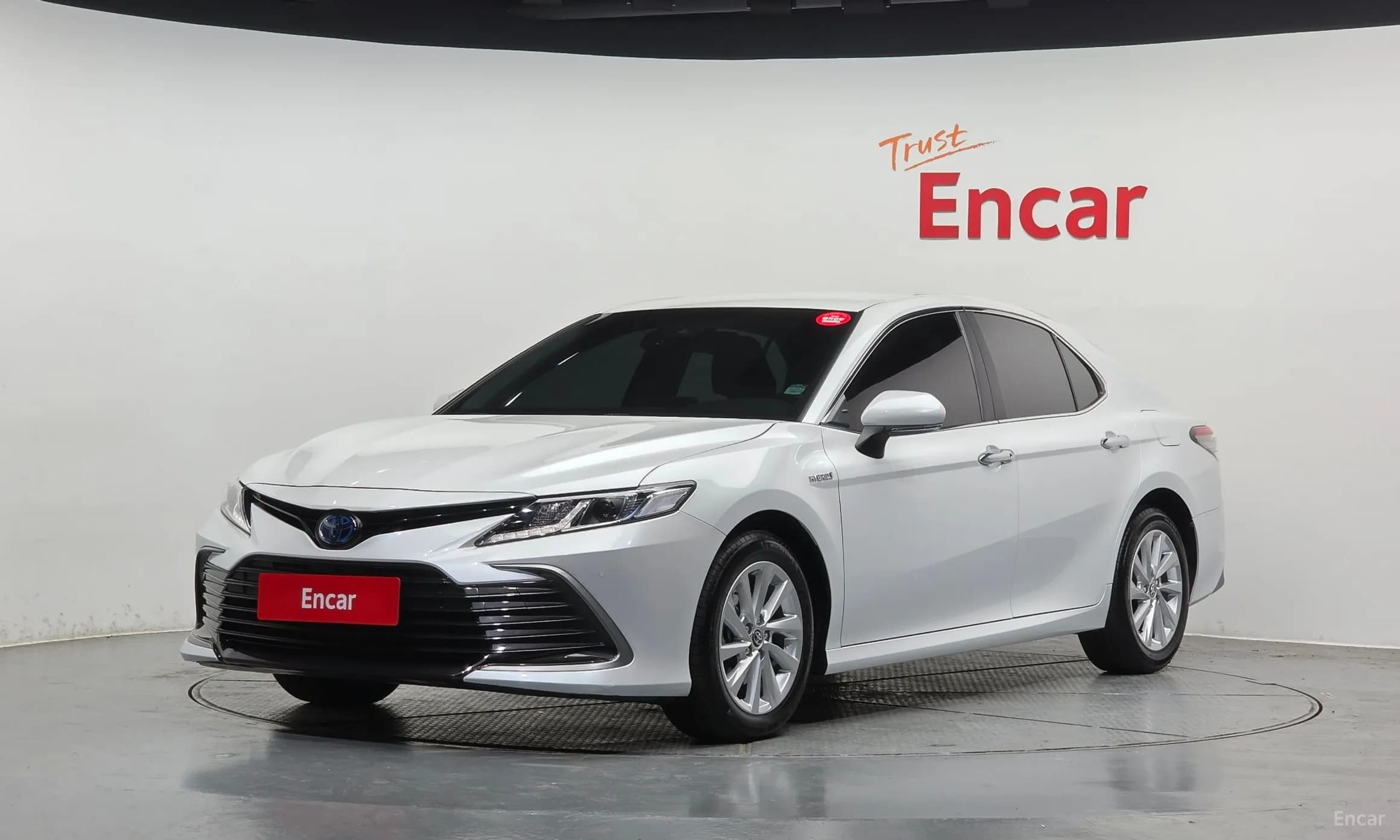 Camry (XV70)