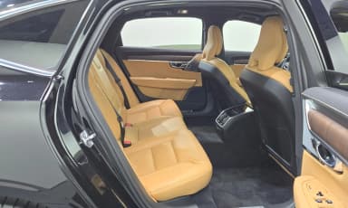 S90