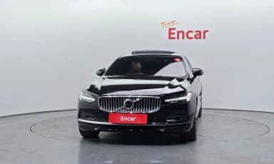 S90