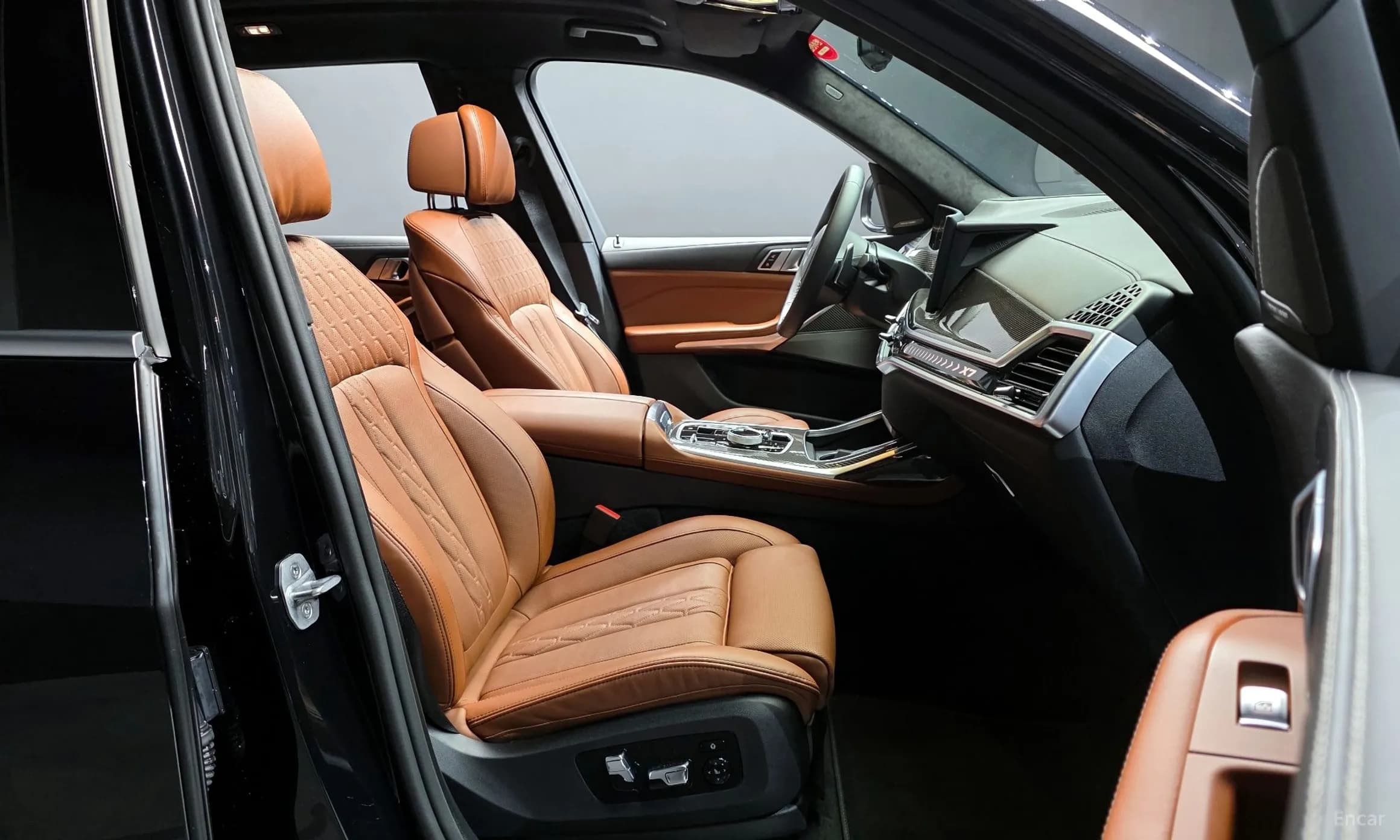 X7 (G07)
