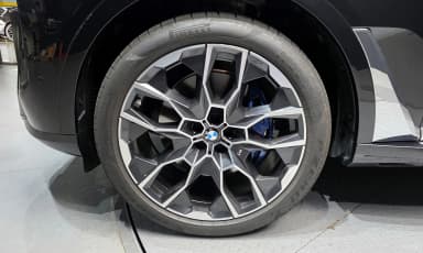 X7 (G07)