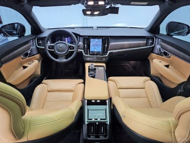 S90