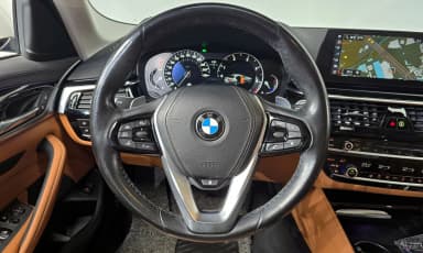 5 Series (G30)
