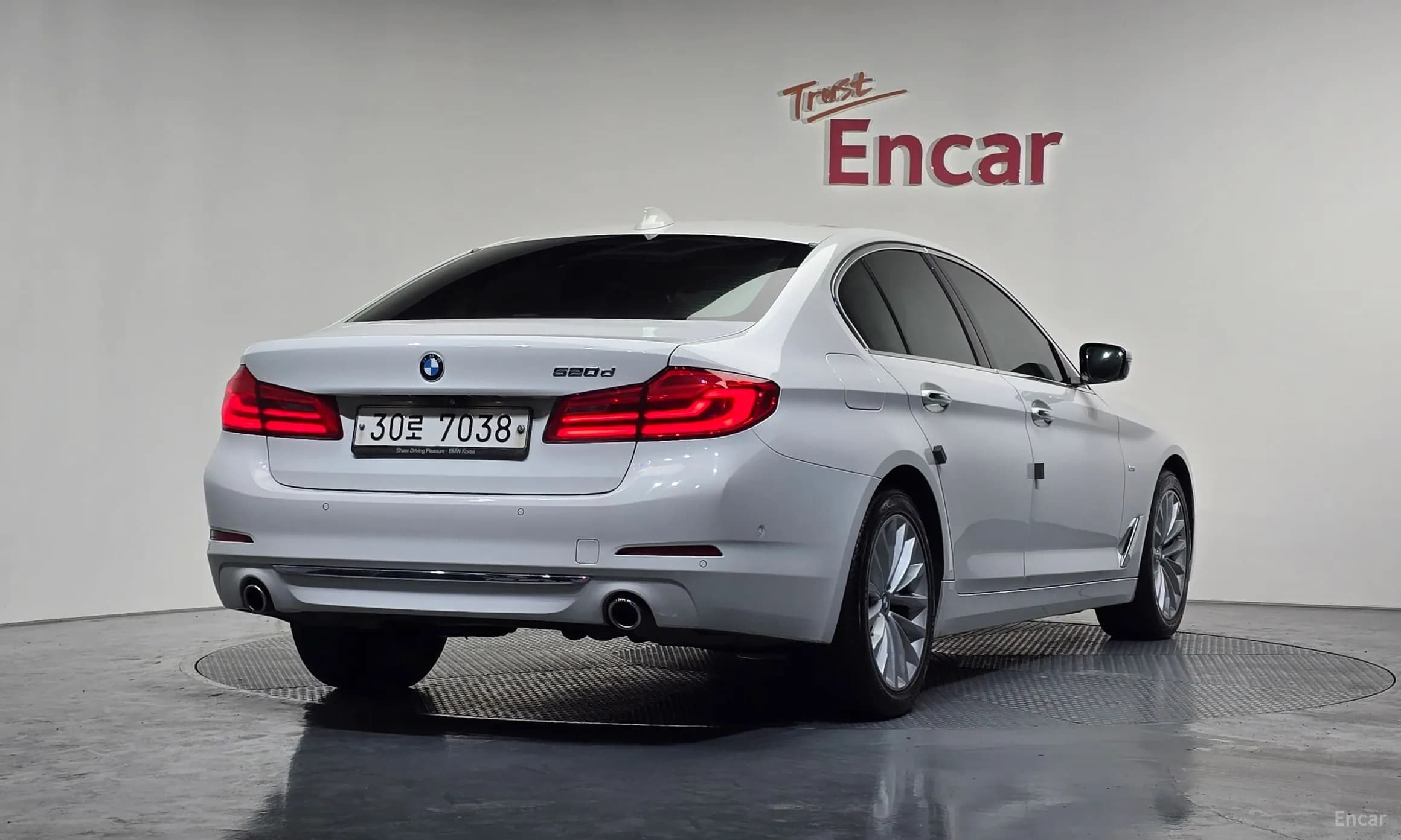 5 Series (G30)