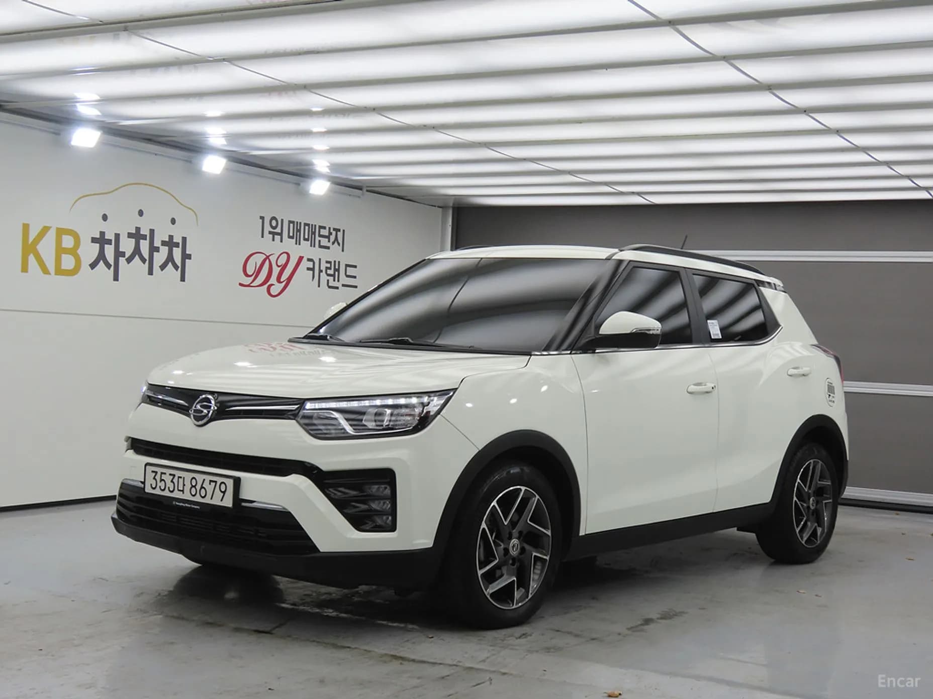 Berry New Tivoli