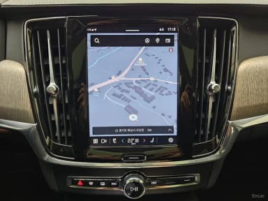 S90