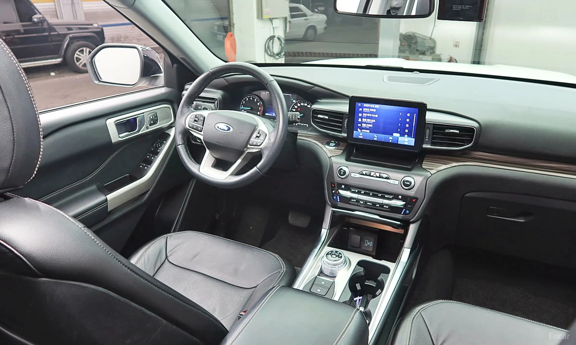 Explorer 6th Generation