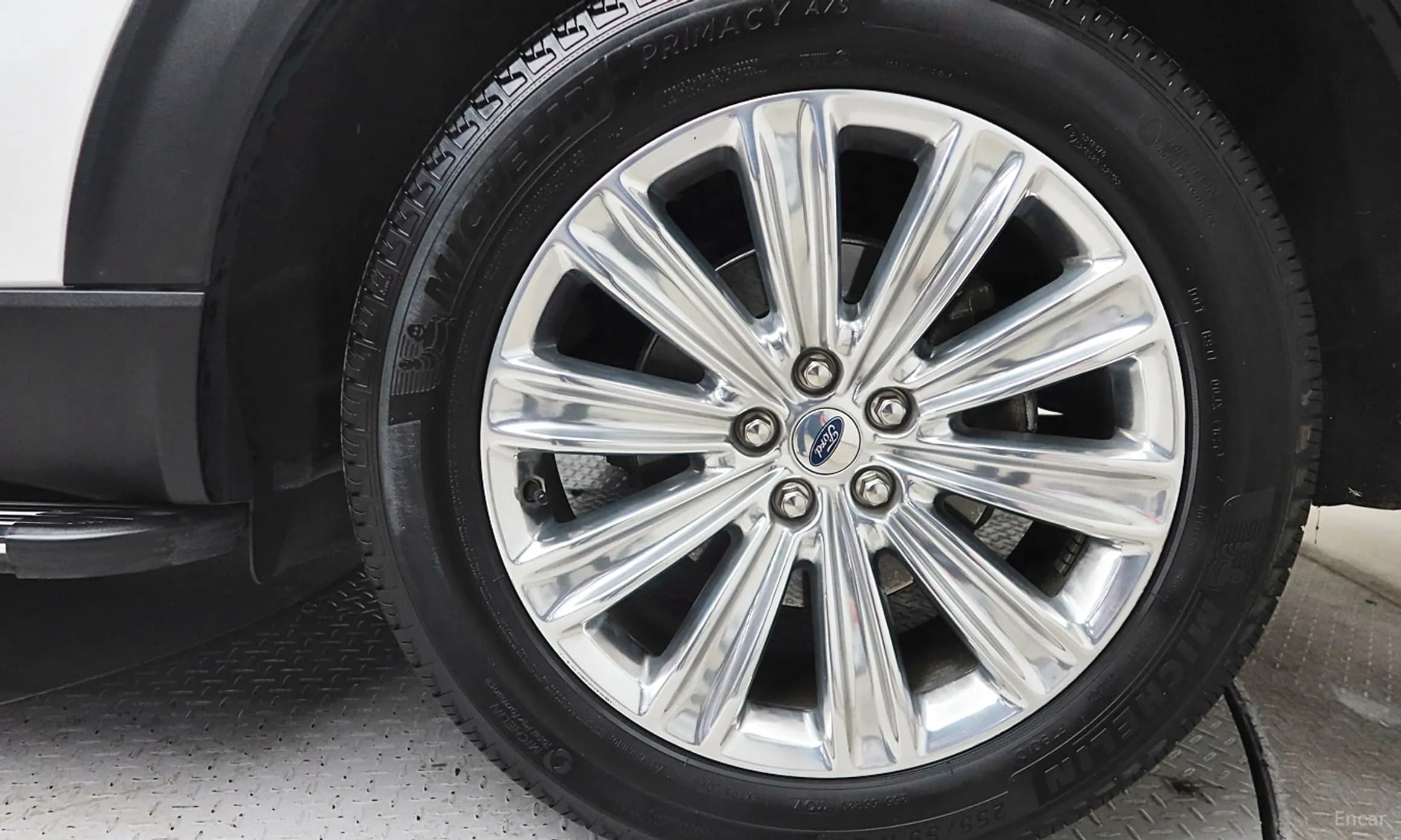 Explorer 6th Generation