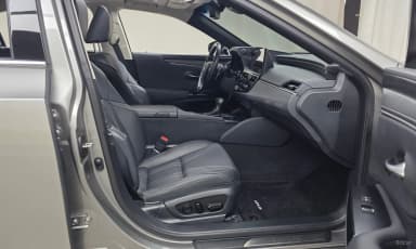 ES300h 7th Generation