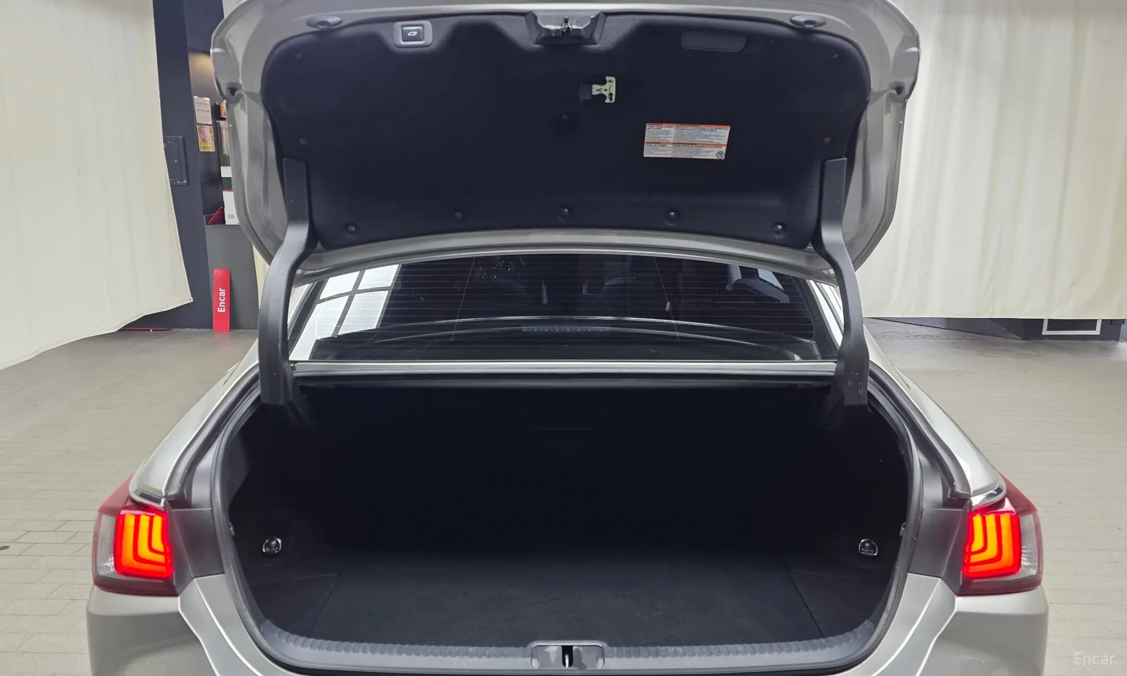 ES300h 7th Generation