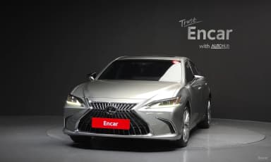 ES300h 7th Generation