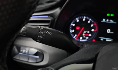 Veloster (JS)