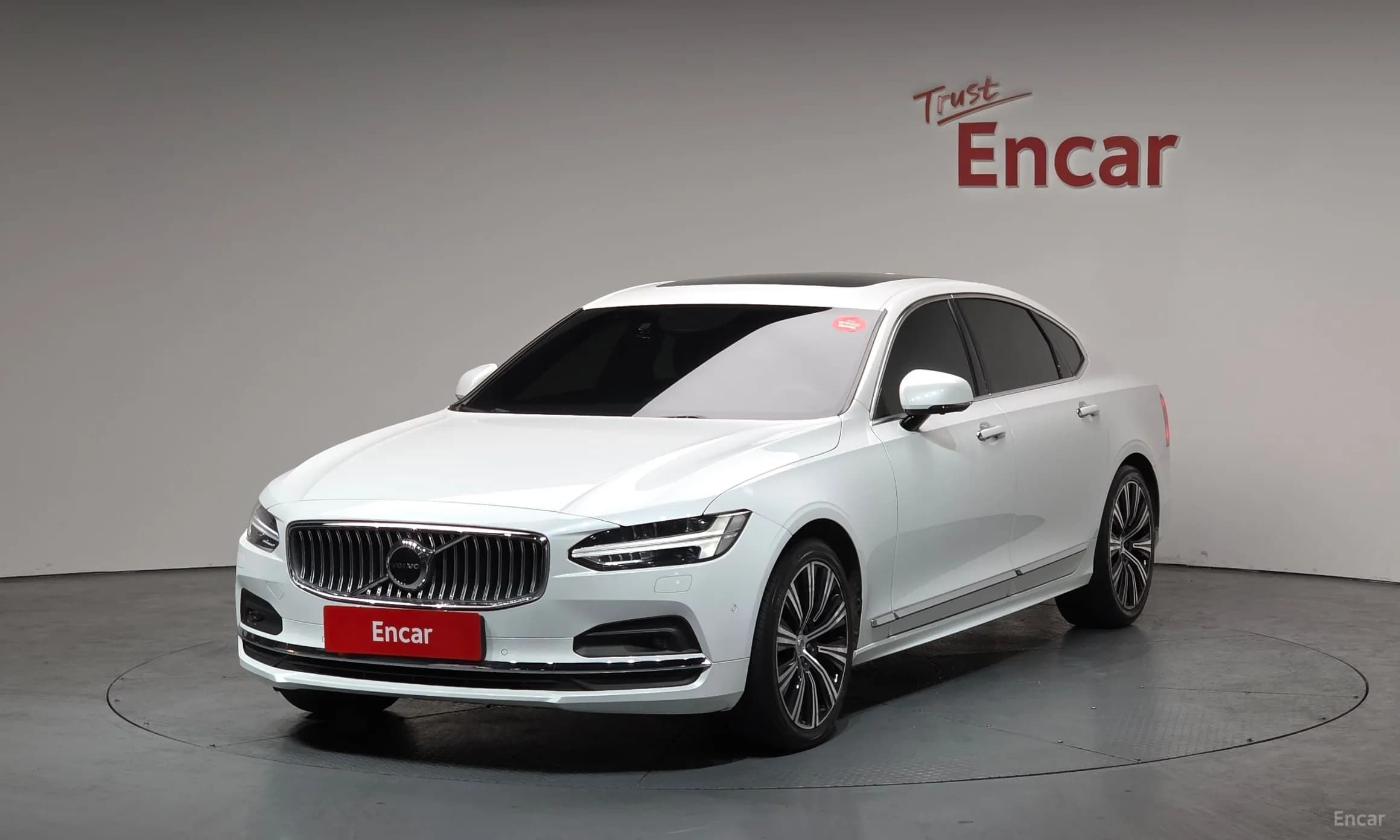 S90