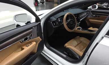S90