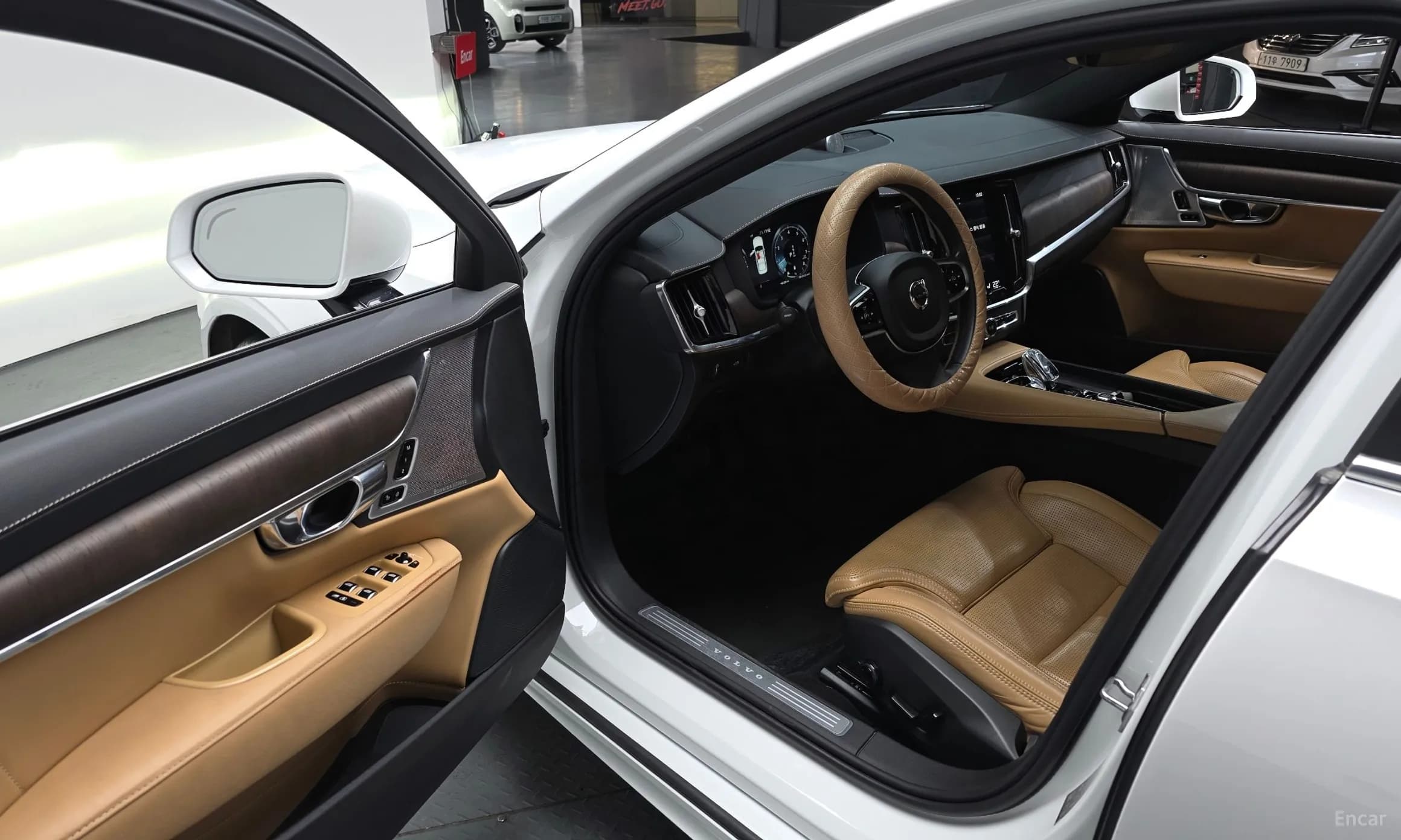 S90