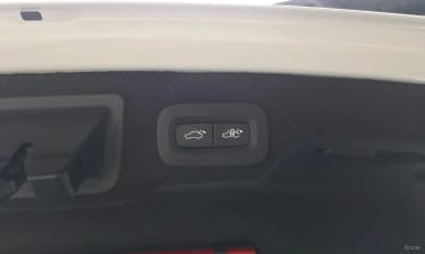 S90