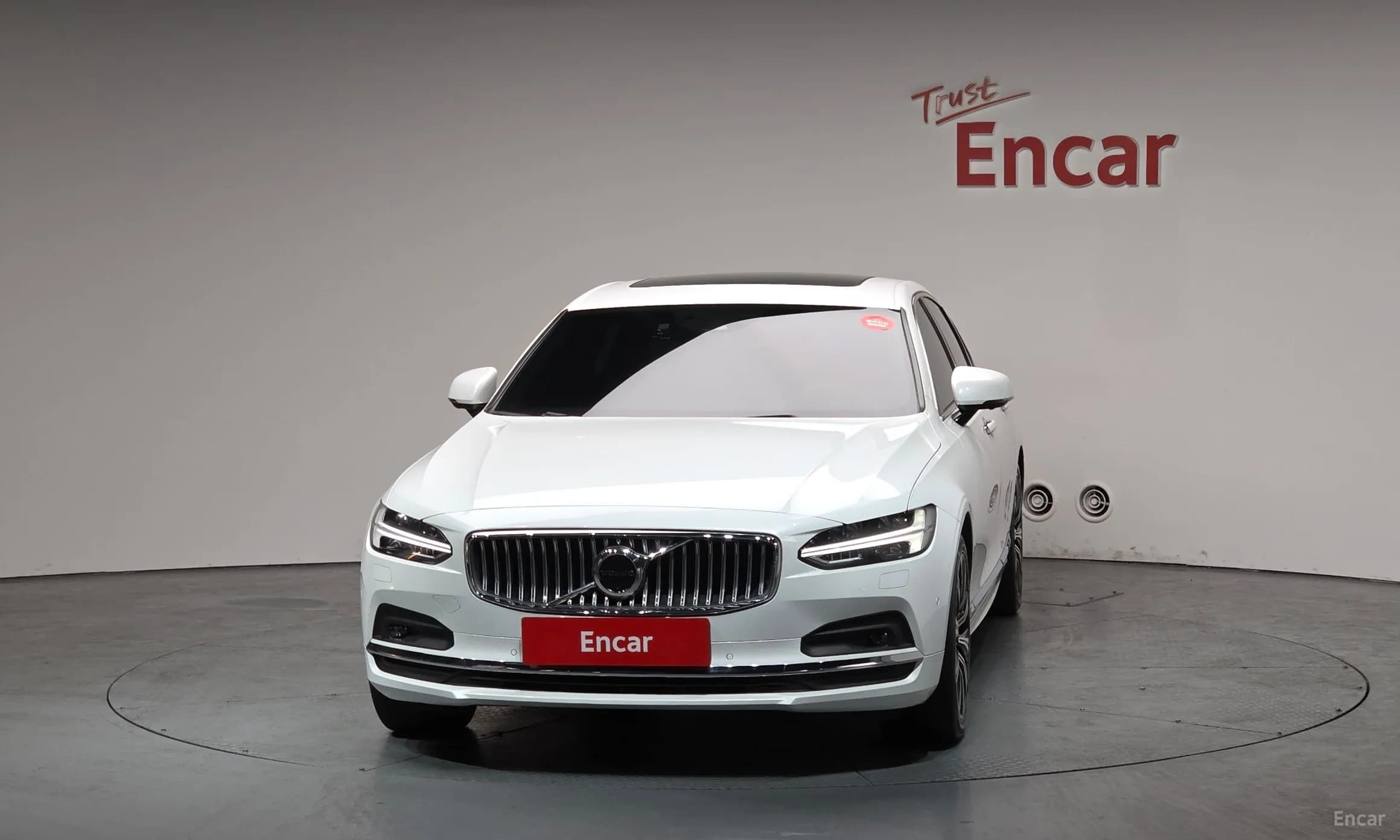 S90