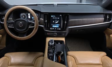 S90