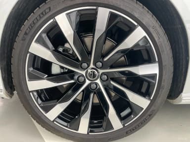 S90