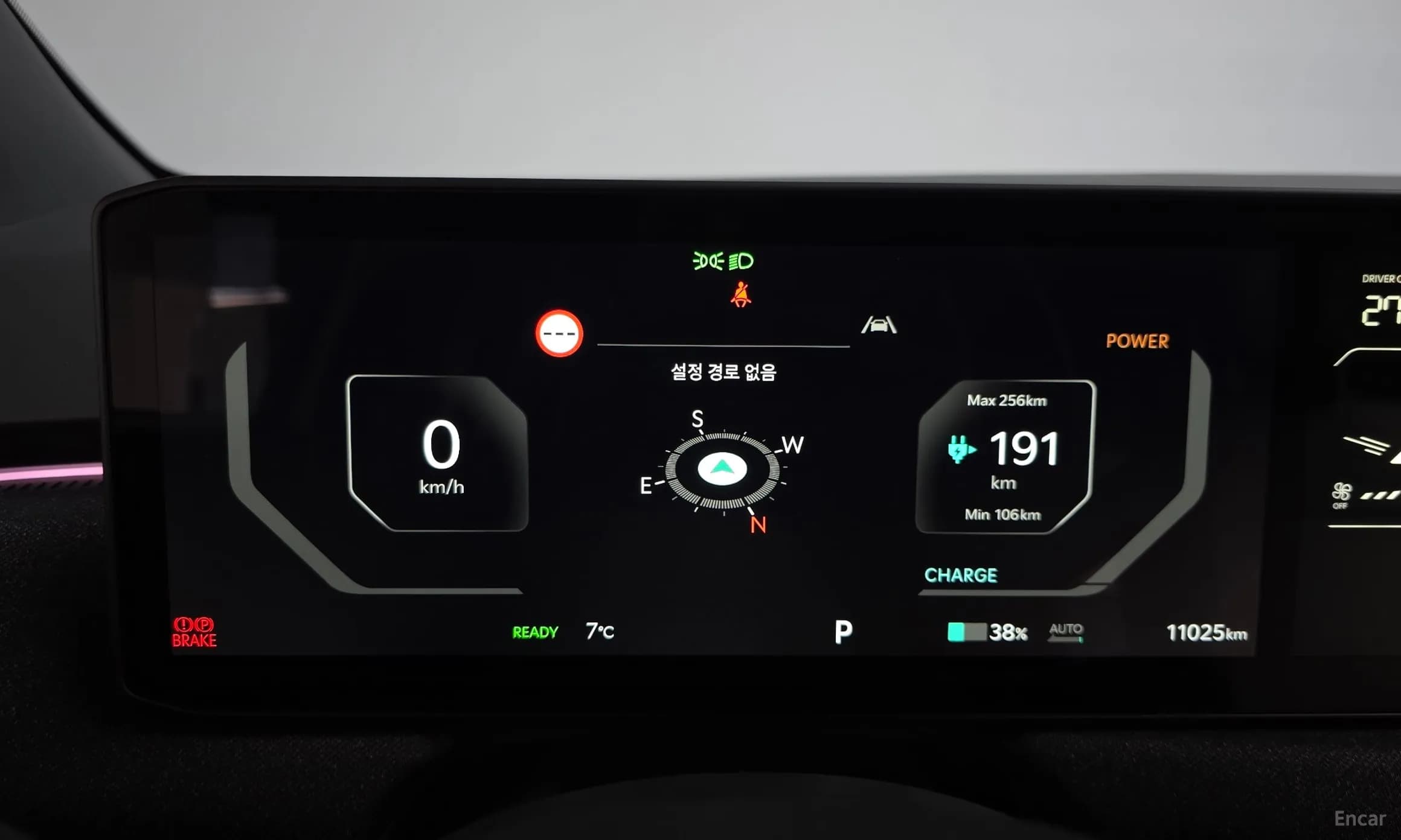 EV3