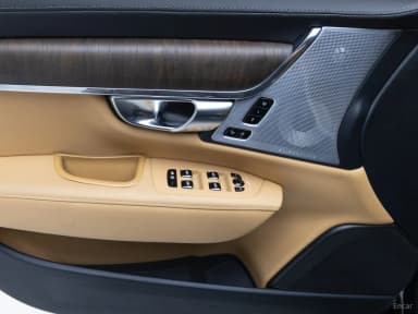 S90