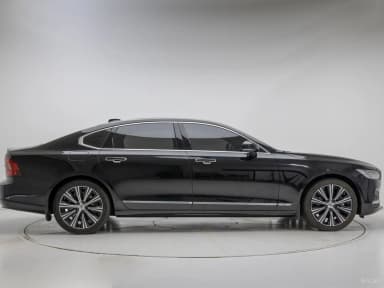 S90