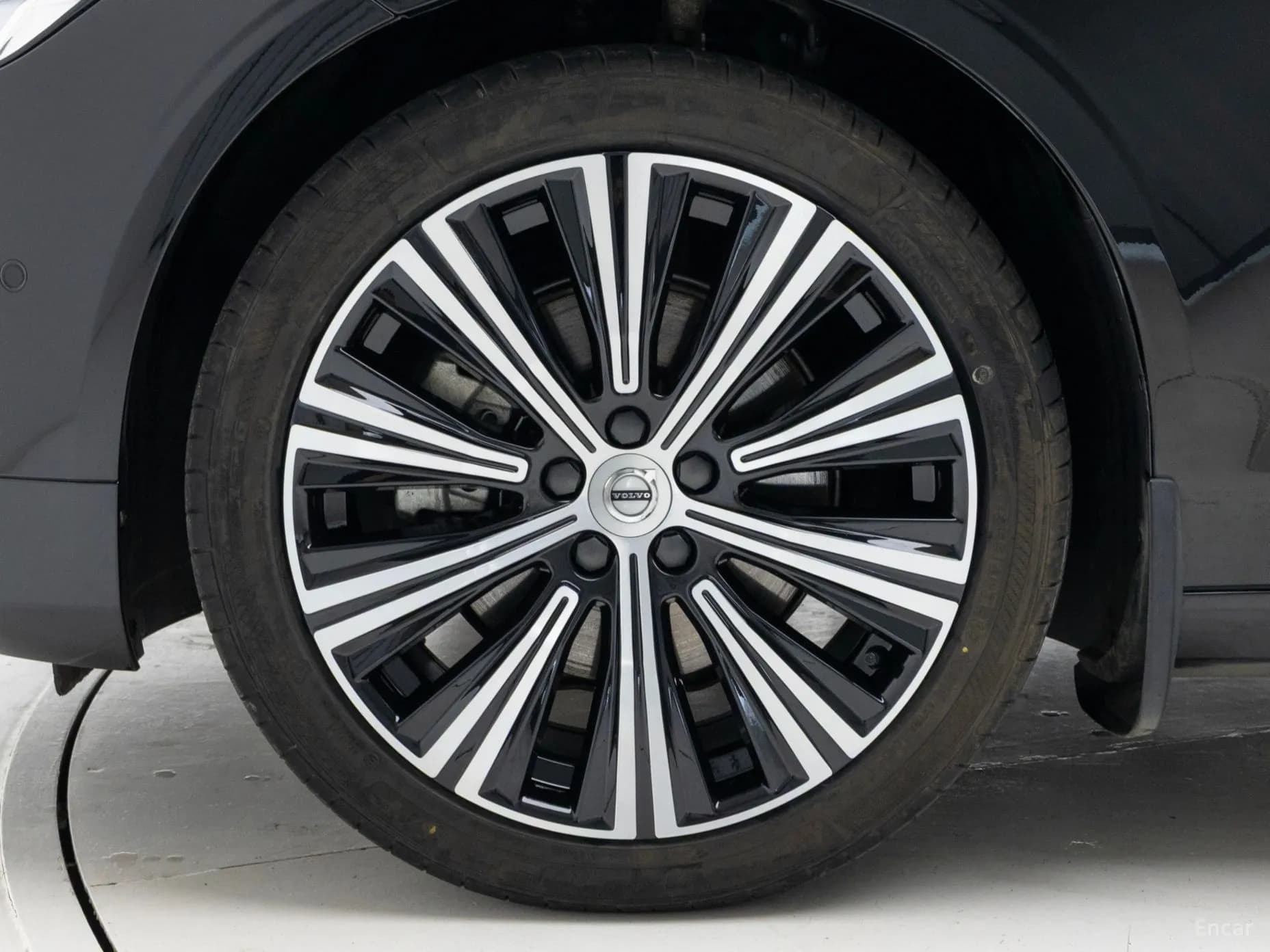 S90