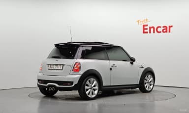 Cooper S