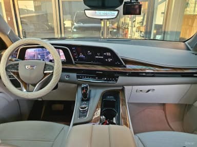 Escalade 5th Generation