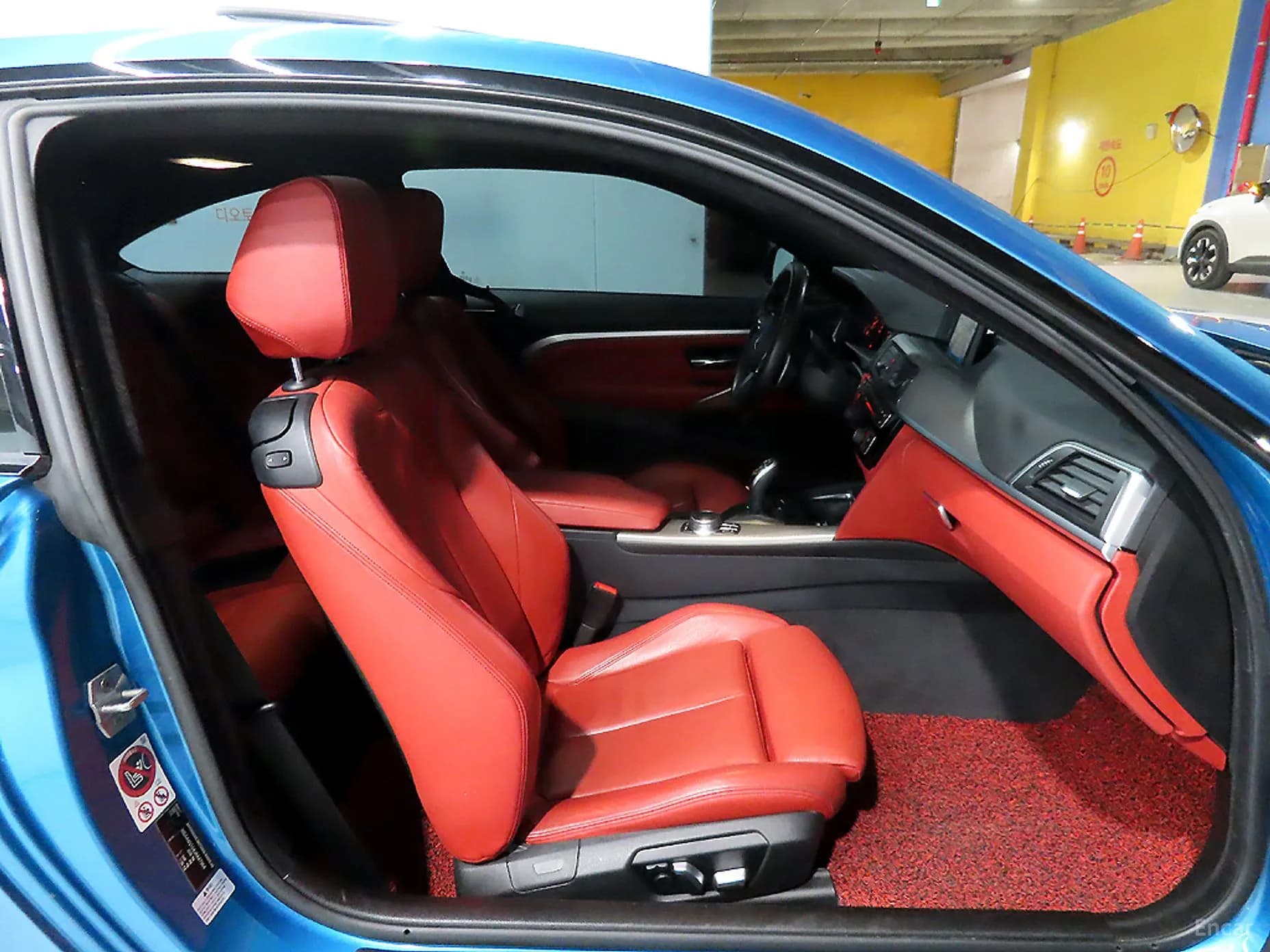 Series 4 (F32)