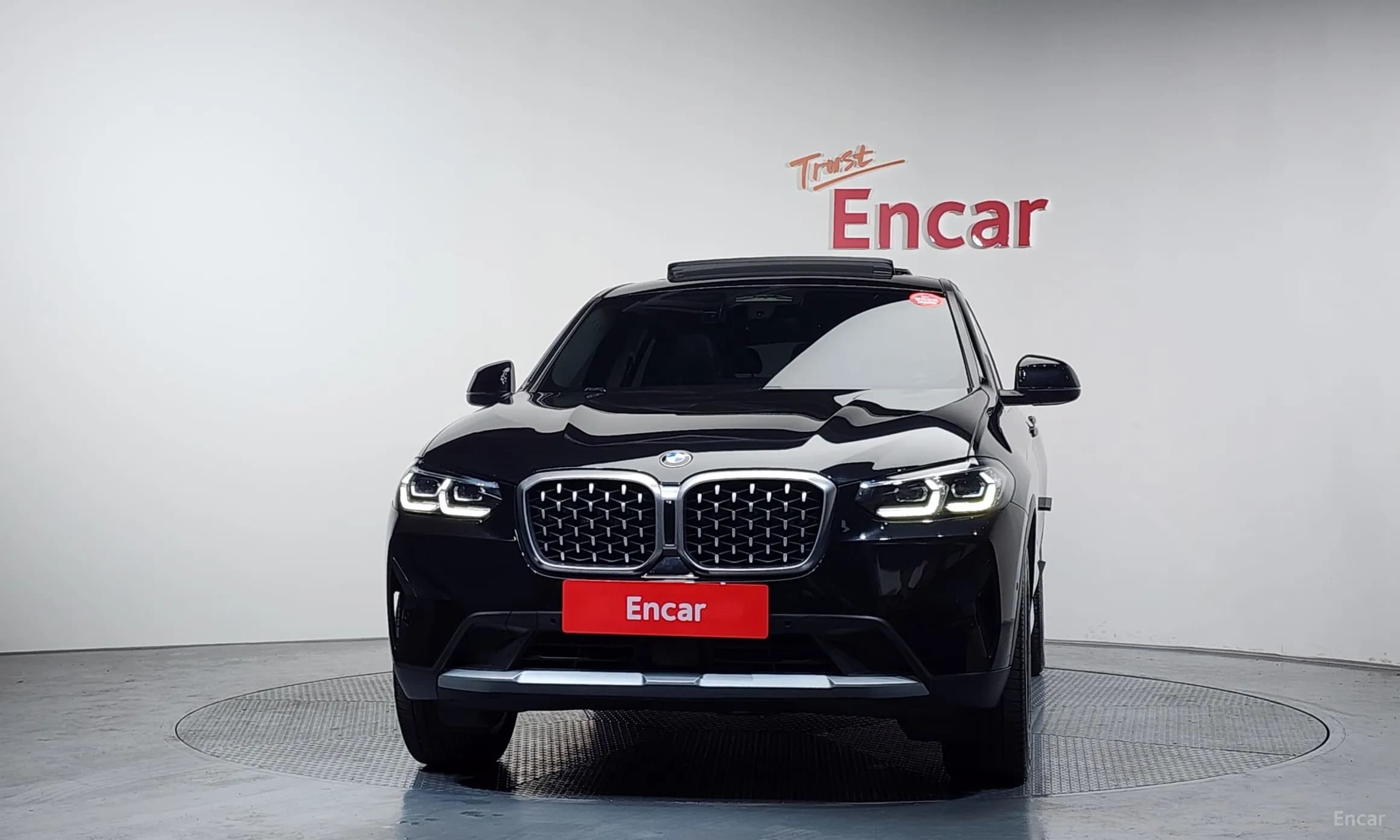 X4 (G02)