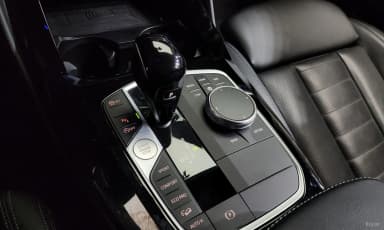 X4 (G02)