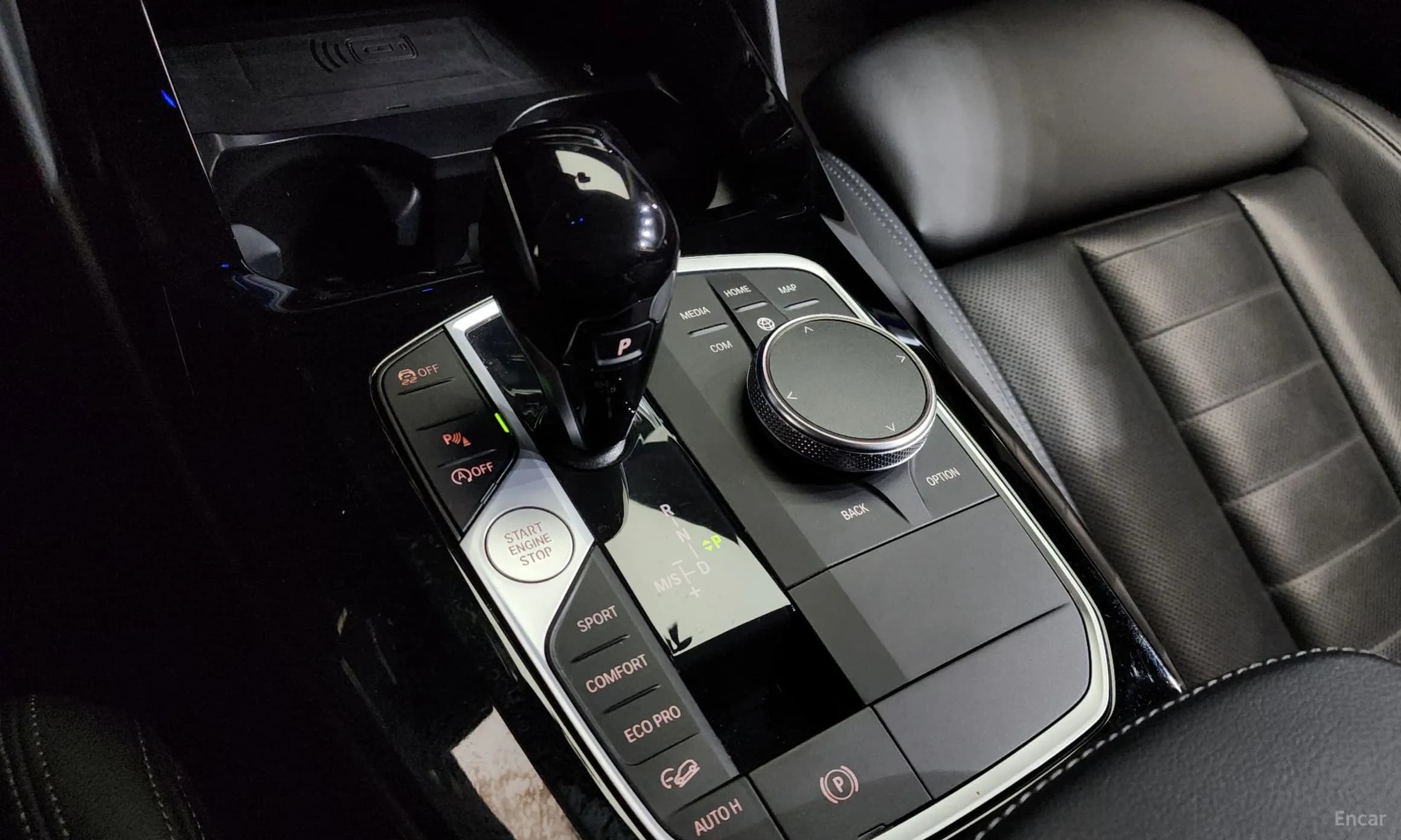 X4 (G02)