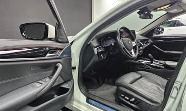 5 Series (G30)