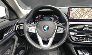 5 Series (G30)