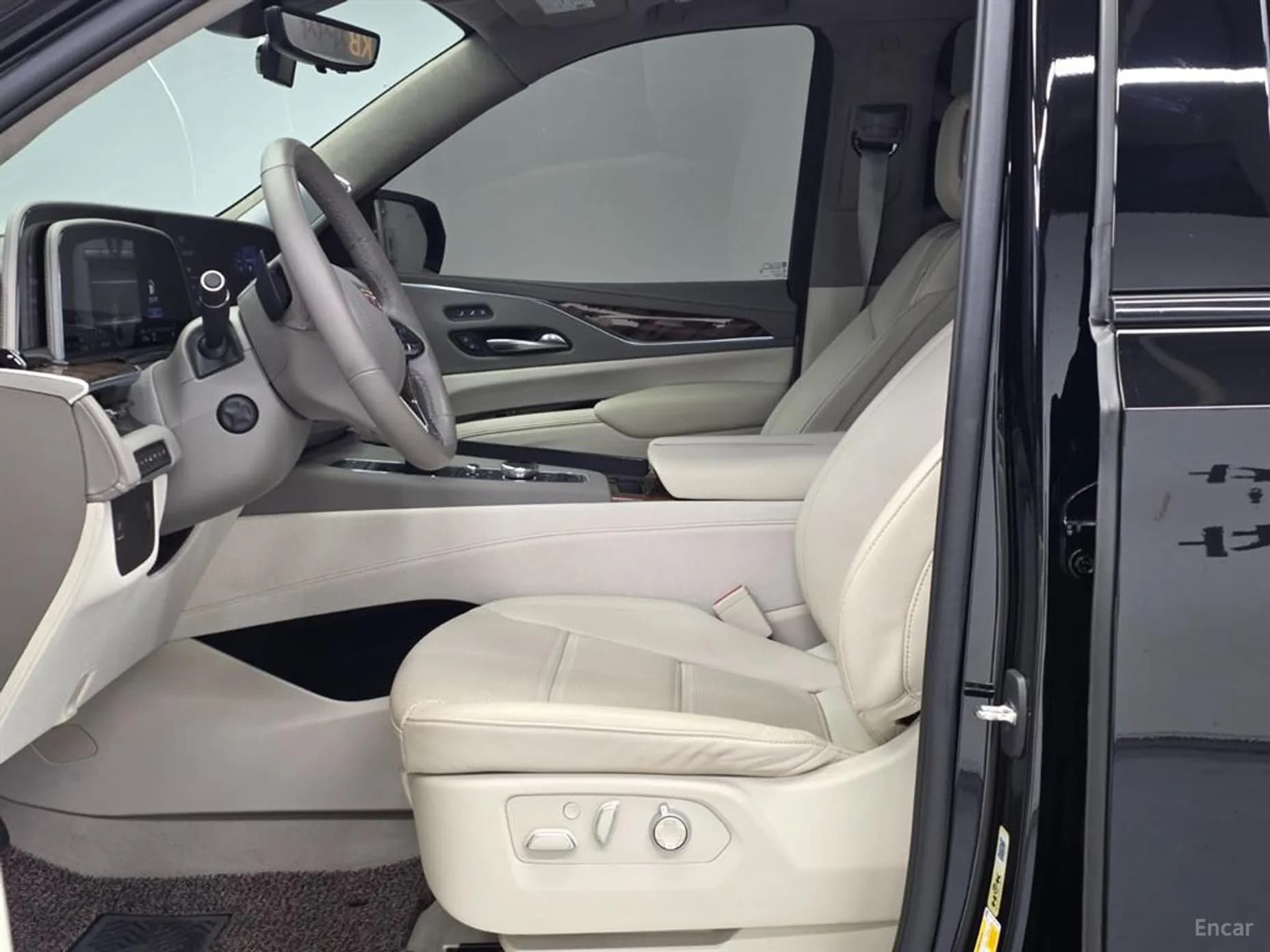 Escalade 5th Generation