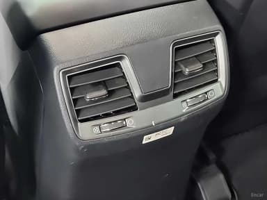 Rexton Sports Khan