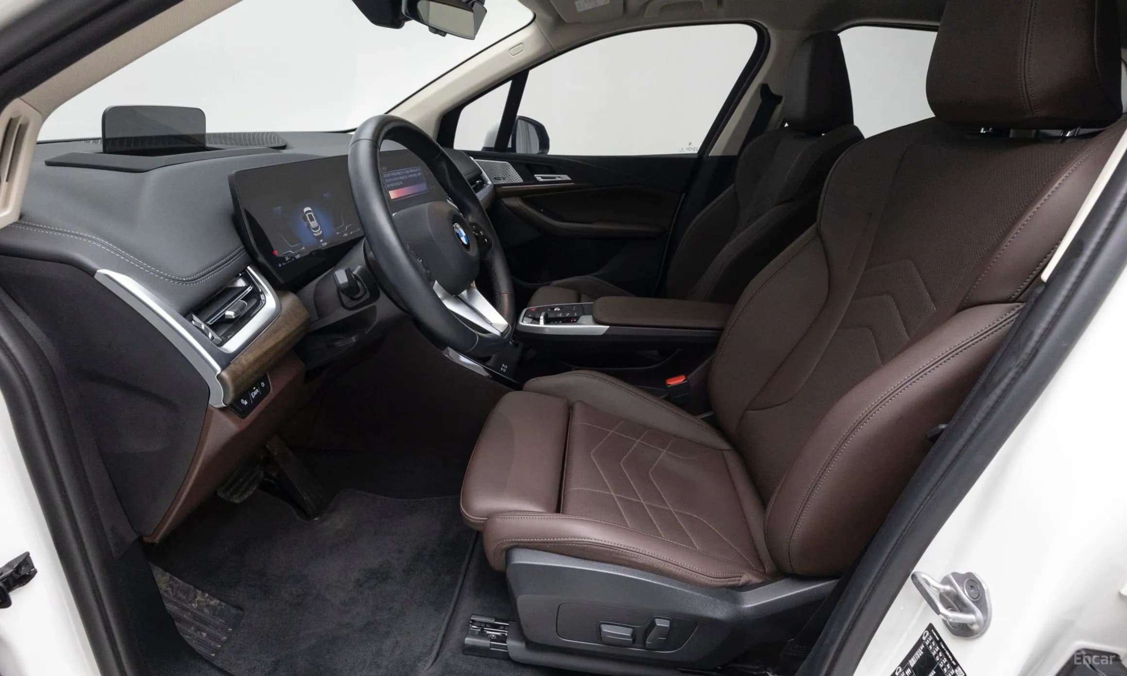 2 Series Active Tourer (U06)